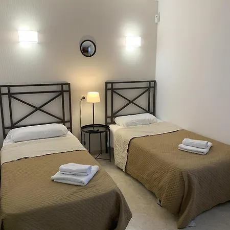 Cc8 By Zanis Apartament